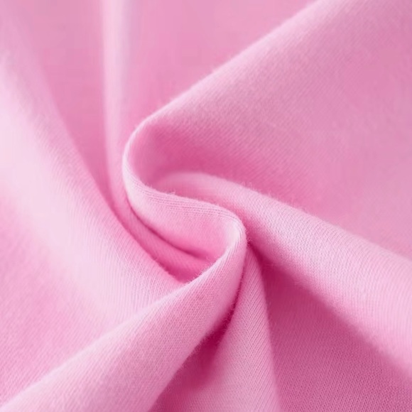 NWT “Mean Girls” Halloween Inspired Pink Short Sleeve T-Shirt.Sizes L,XL and XXL - Picture 4 of 9